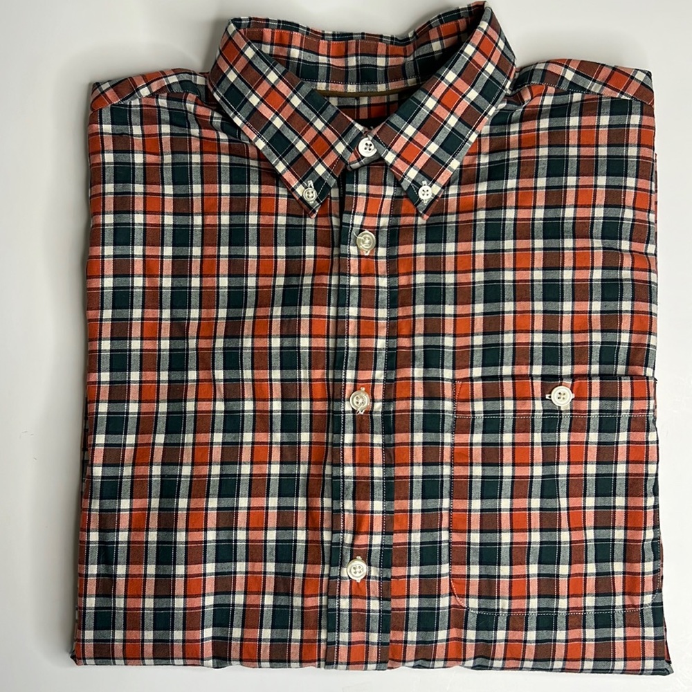 EUC Orvis Men’s Button Up Long Sleeve Casual Plaid Shirt